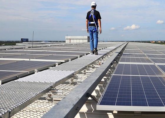 Güvenli Yürüyüş veya Merdiven Basamakları İçin Paslanmaz Çelik ve Galvanizli Çelik Genişletilmiş Metal Izgara