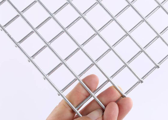 0.5mm 1.0mm Kalın Kaynaklı Hasır Panel Yüksek Çekme Mukavemeti İyi Korozyon Önleyici