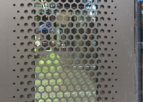 Yaratıcı ve Çağdaş Desenlerle Lazer Kesim Delikli Metal Paneller