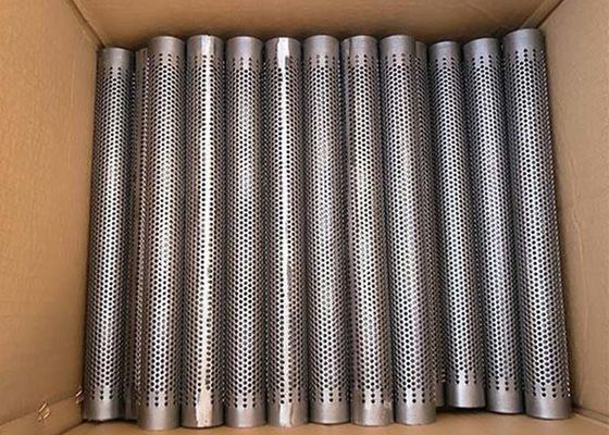 Düz Dikiş Kaynağı veya Spiral Kaynak Yöntemi ile Delikli Metal Boru