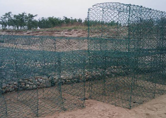 Yeşil PVC kaplı Gabion Kutusu 2m-6m Altıgen Açı