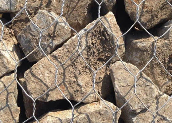 Gabion Basket Hexagonal Dikiş Tel Ağı Taş Yükleme için Banka Eğilişleri Koruma Yol Döşeme