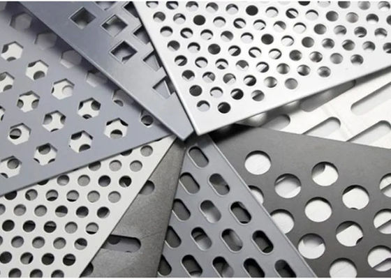 Galvanize Perforasyonlu Tel Ağı 5-100mm Delik 1.2-3m Uzunluk