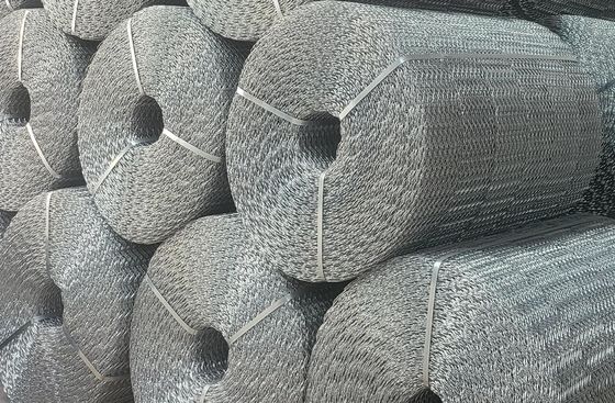 Yüksek Tensile Gücü Boru hattı Güçlendirilmiş Mesh Erw Karbon Çelik Dayanıklı Güçlü Yapı