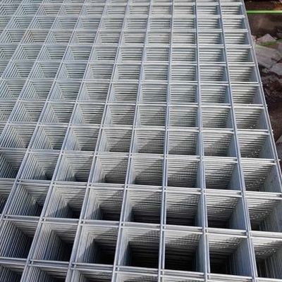 Yüksek Çekim Gücü 1 2 Pvc kaplanmış kaynaklı tel örgü kalınlığı 0.5mm    1.0mm